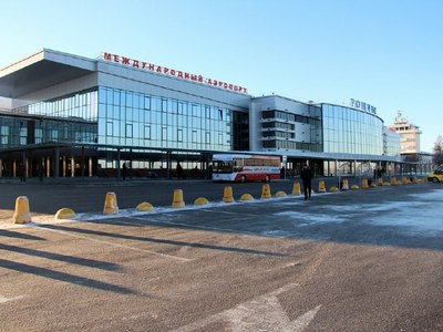 Стало плохо: пассажир самолета Абакан-Москва умер в Тюмени