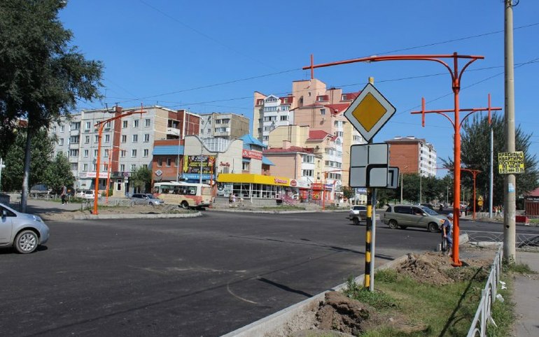 Перекресток улиц Торговая-Кати Перекрещенко откроют в эту среду