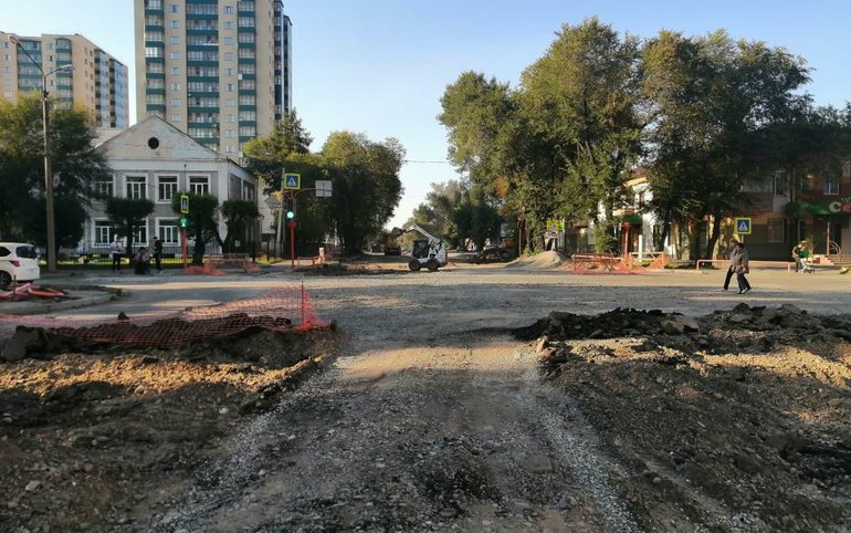 Подрядчик полностью закрывает участок Маршала Жукова
