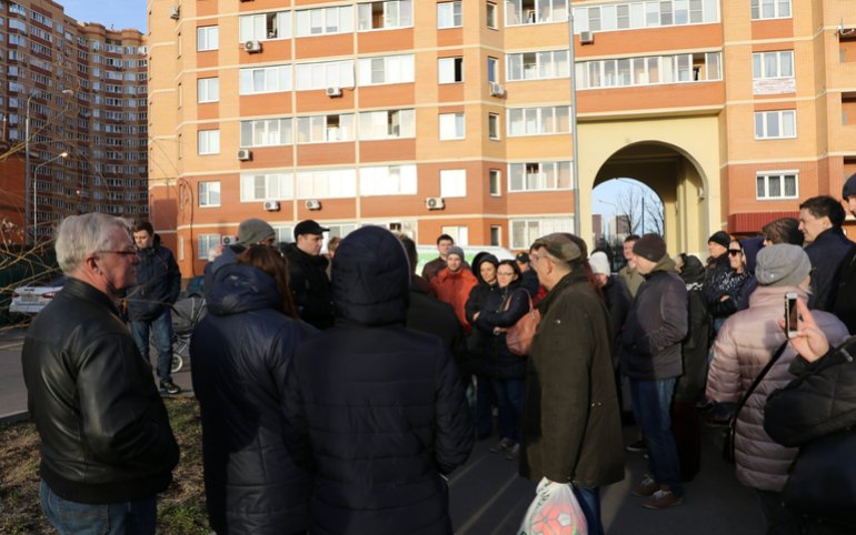 Подробные протоколы общих собраний хотят вывешивать в подъездах 