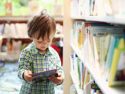 В Абакане собирают книги для детских домов Донбасса 