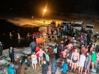 Крещенские купания в Хакасии посетили около 6 тысяч человек