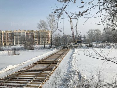 Зачем на дрене в Абакане уложили рельсы? 