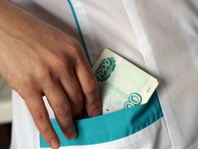 Фельдшеру из села Зеленое дали условный срок за липовую вакцинацию