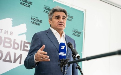 Новые люди предлагают оценивать чиновников через «Госуслуги»