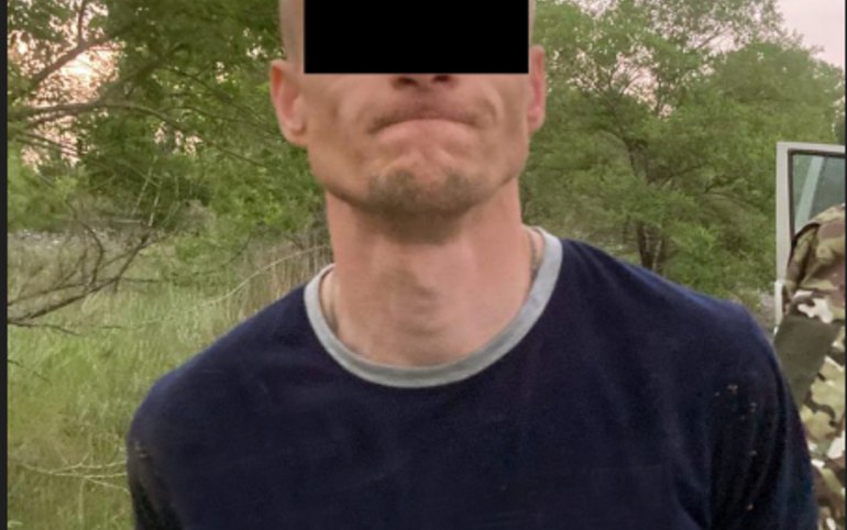 В Хакасии задержали красноярца с крупной партией синтетики 