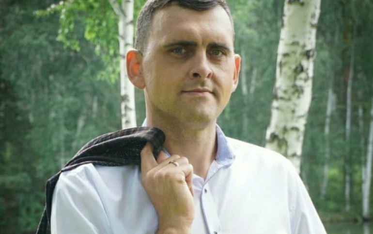 Главу Бейского района подозревают в получении взятки