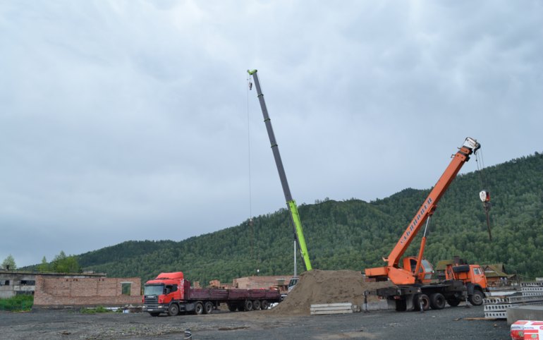 Новую школу в Таштыпском районе сдадут в следующем году 