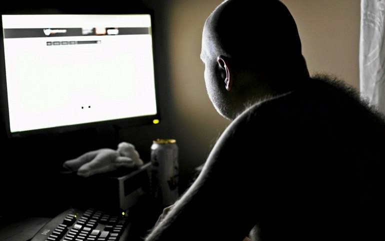 В Хакасии 60-летний бульдозерист не дождался девушку по вызову 