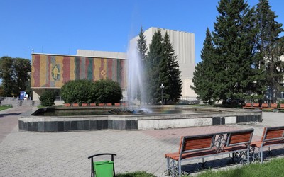 Фонтан на Театральной площади демонтируют 