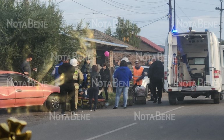 В Усть-Абакане сбили детей. Один в больнице в тяжелом состоянии                                        