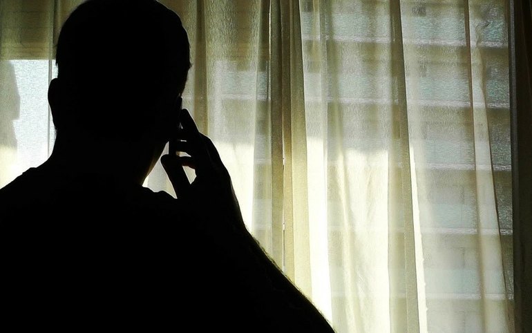 Абаканец угрожал силовикам гранатой 