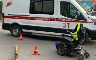 В Черногорске иномарка сбила инвалида в коляске 