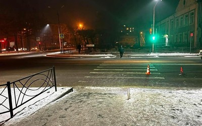 В Абакане семиклассника сбили на переходе. Он сломал голени