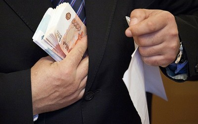 Портрет типичного коррупционера составила прокуратура Хакасии 