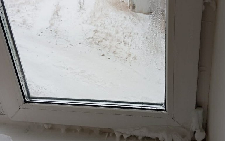 В домах Сорска холодно. Квартиры промерзают изнутри 