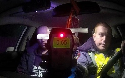 Штрафов на 200 тысяч: пьяного бесправника задержали в Ширинском районе