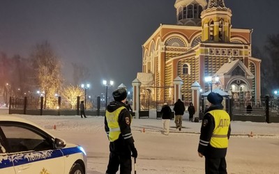 Храмы и церкви в Хакасии обследуют полиция и кинологи 