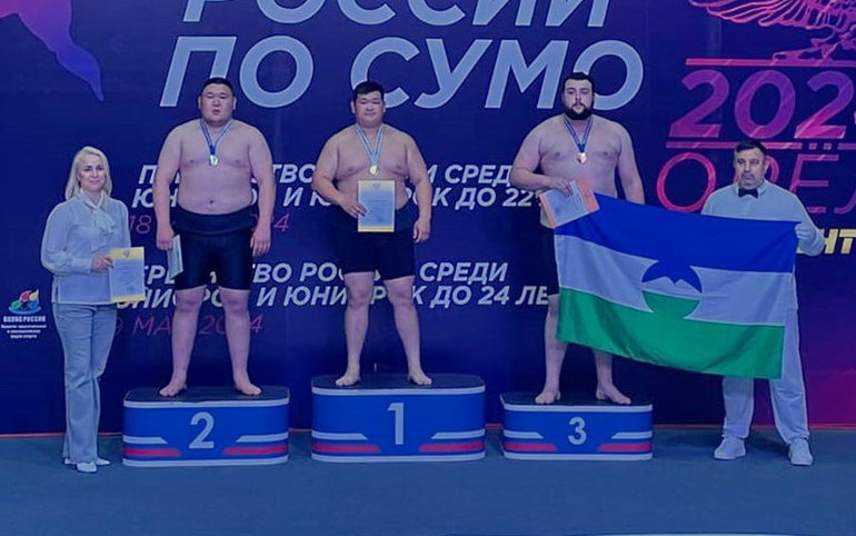 Сумоист из Хакасии завоевал три медали первенства России 