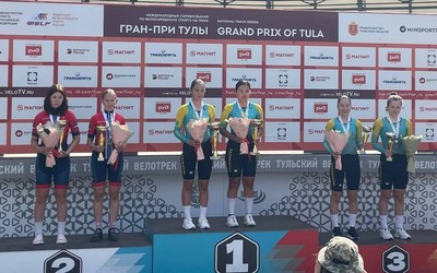Мира Ельцова из Хакасии взяла серебро на историческом тульском велодроме 