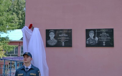 Память погибших бойцов СВО увековечили в училище олимпийского резерва