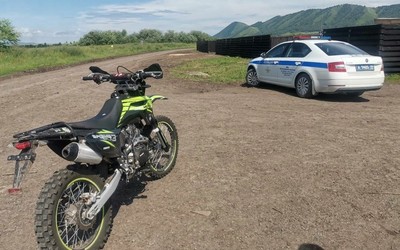 В рейды по байкерам вышли автоинспекторы Хакасии 