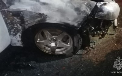 Nissan подожгли в Черногорске 