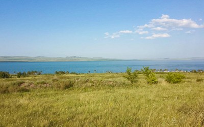 Благоустроенным пляжем пополнится озеро Шира