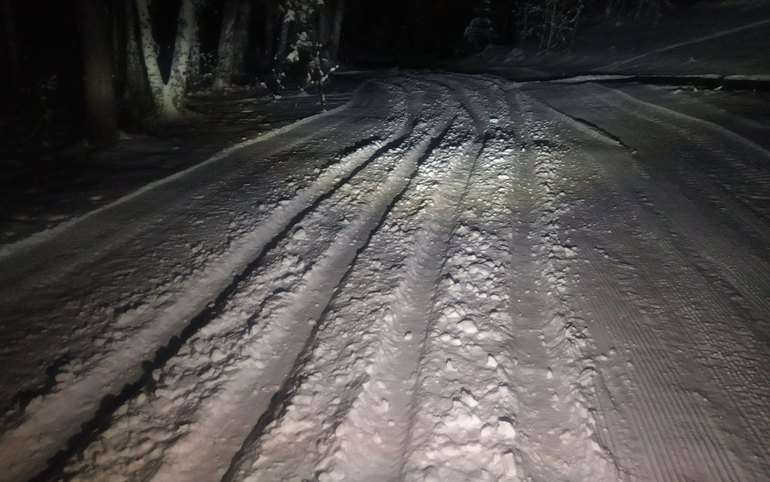 Вандалы испортили лыжную трассу в Майна