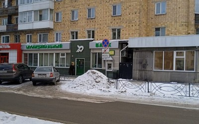 700 кубометров снега и наледи вывезла Спецавтобаза в Абакане. И убирать еще много 