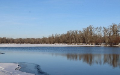 Вода в абаканской зоне отдыха безопасна. Ее проверили перед Крещенскими купаниями