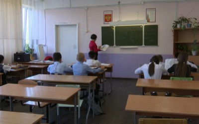 Педагоги Саяногорска требуют повышения зарплаты