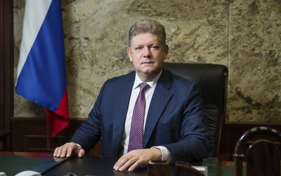 Полпред﻿ Президента России ﻿в Сибири поздравляет с Днем защитника Отечества 
