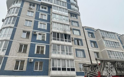 Из-за пожара в девятиэтажке в Арбане эвакуировали людей 