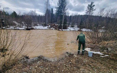 Речки в Аскизском районе проверяют на нефтепродукты, марганец и железо 