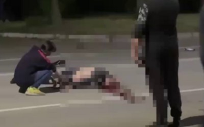 25-летний байкер и пешеход погибли в ДТП в Черногорске 