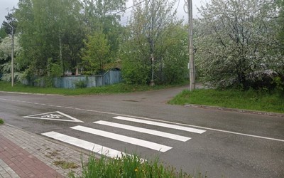 В Черемушках появился половинчатый пешеходный переход