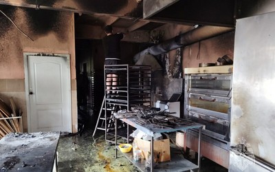 Пожар в хлебопекарне тушили в Черногорске
