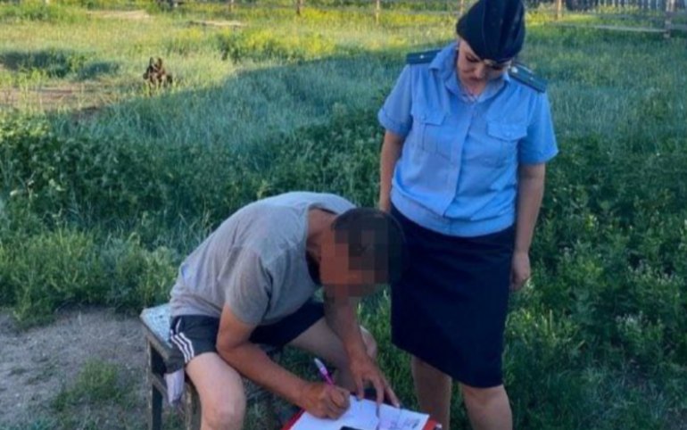 Житель Хакасии выплатил алименты, угодив в открытый реестр должников