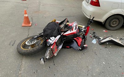 Два бесправника не разъехались в Абакане