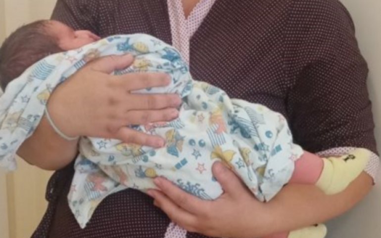 Малыш весом больше 5 кг родился в Красноярском крае