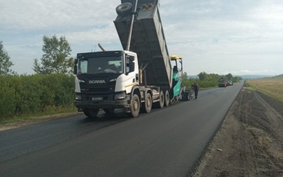 Асфальт обновили на участке трассы в Боградском районе 