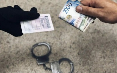 Абаканец предъявил инспекторам липовые права, купленные в интернете