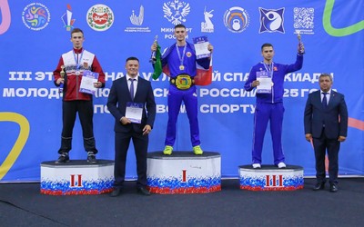 Пожарный из Абакана - победитель спартакиады России по гиревому спорту