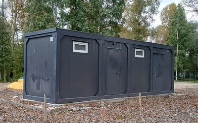 Новый круглогодичный туалет установили в абаканской зоне отдыха