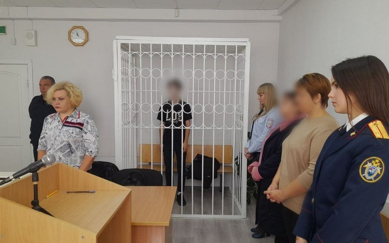 16-летнего наркозакладчика из Саяногорска отправили под домашний арест