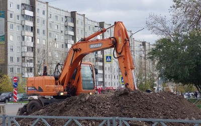 Восстановительные работы идут на сетях в Саяногорске. Вода поступила во все дома