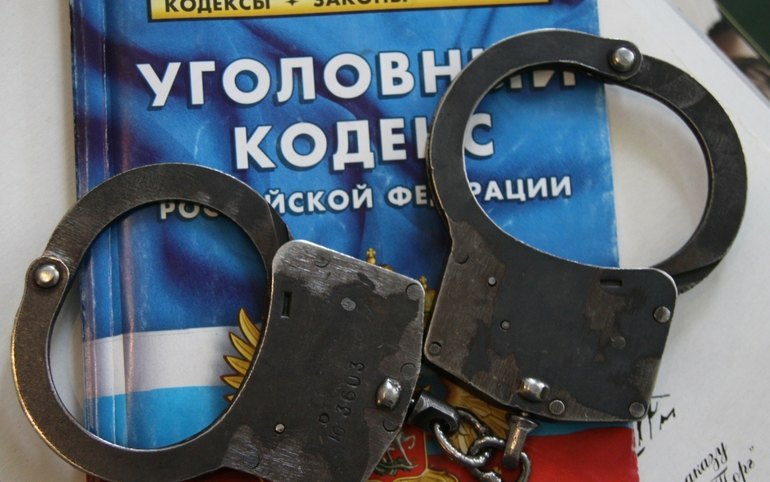19-летнего извращенца Саяногорский суд приговорил к 13 годам колонии