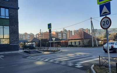 Новый пешеходный переход обустроили по Тельмана