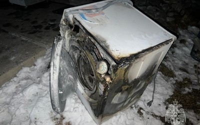 На базе отдыха в Таштыпском районе тушили пожар в прачечной